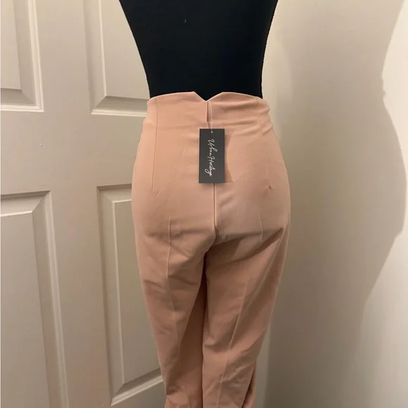 Elegant Soft Pink Women's Pants - Picture 4 of 5